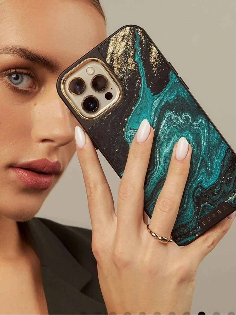 Burga stylish case